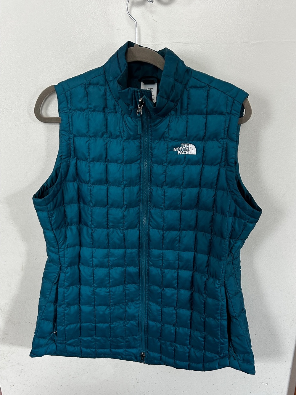 The North Face Women’s Size Large ThermoBall Quilted Vest Teal